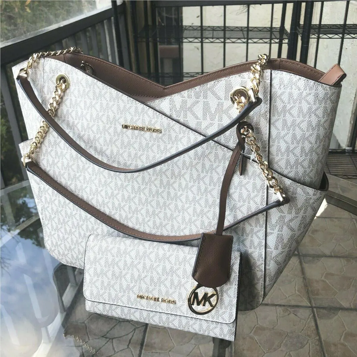 Michael Kors Leather or Pvc Shoulder Tote Bag Purse Handbag + id Trifold Wallet