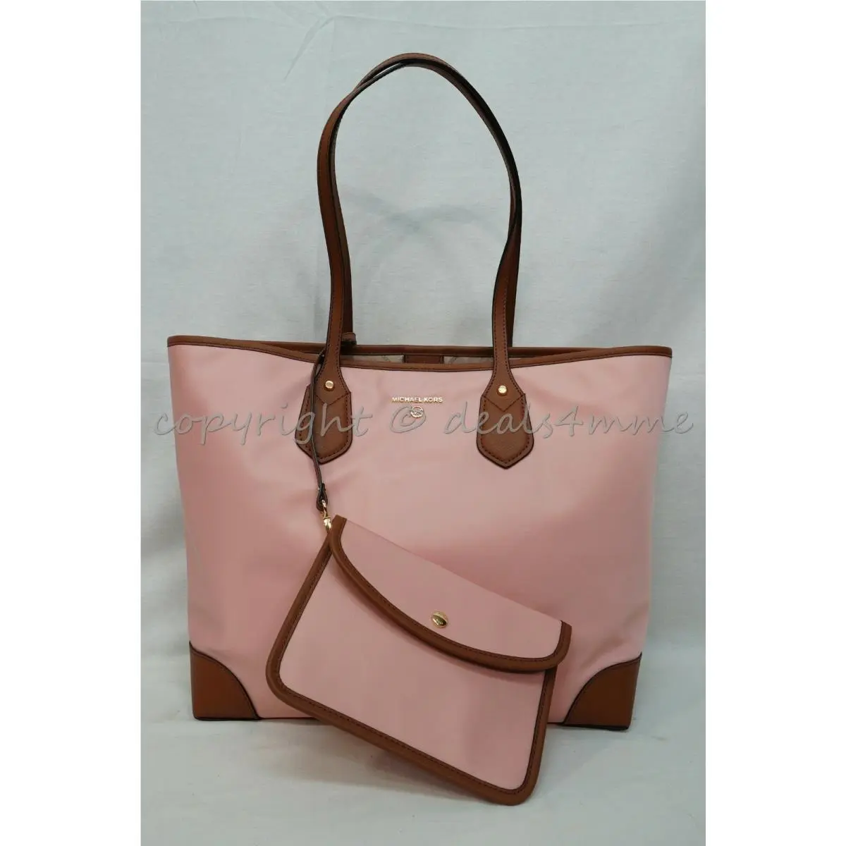 Michael Kors 30H9GV0T3C Eva Large Nylon Tote in Light Pink or Army Green