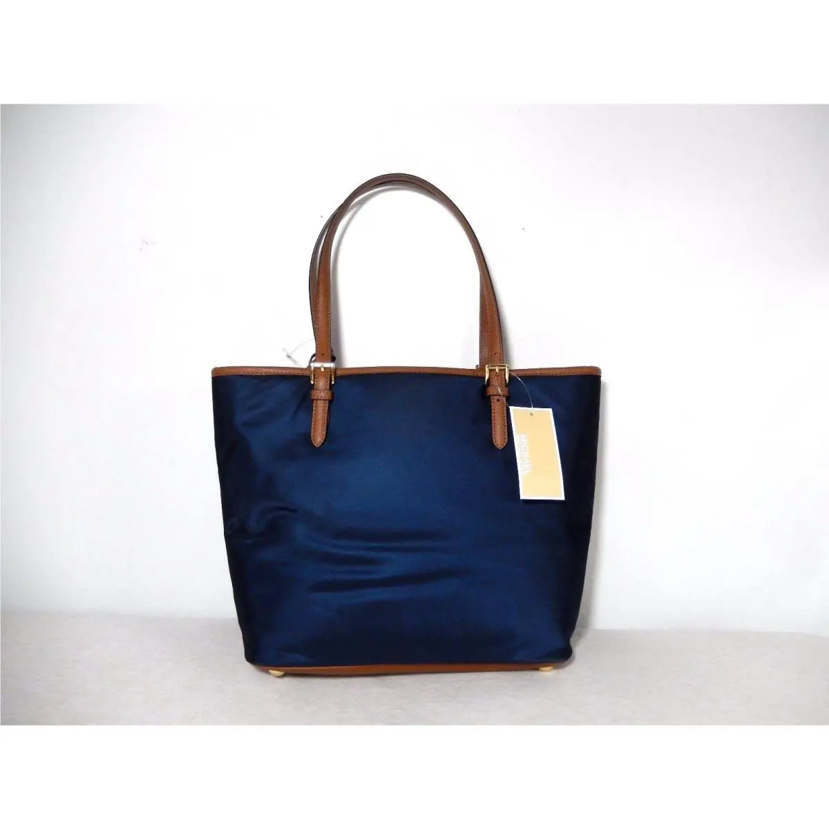 Michael Kors Jet Set Nylon Large Pocket Multifunction Tote Black/navy
