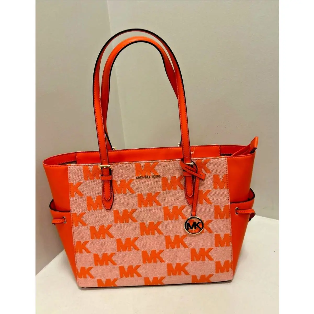 Michael Kors Gilly Large Drawstring Travel Tote Shoulder Handbag Purse MK Bag