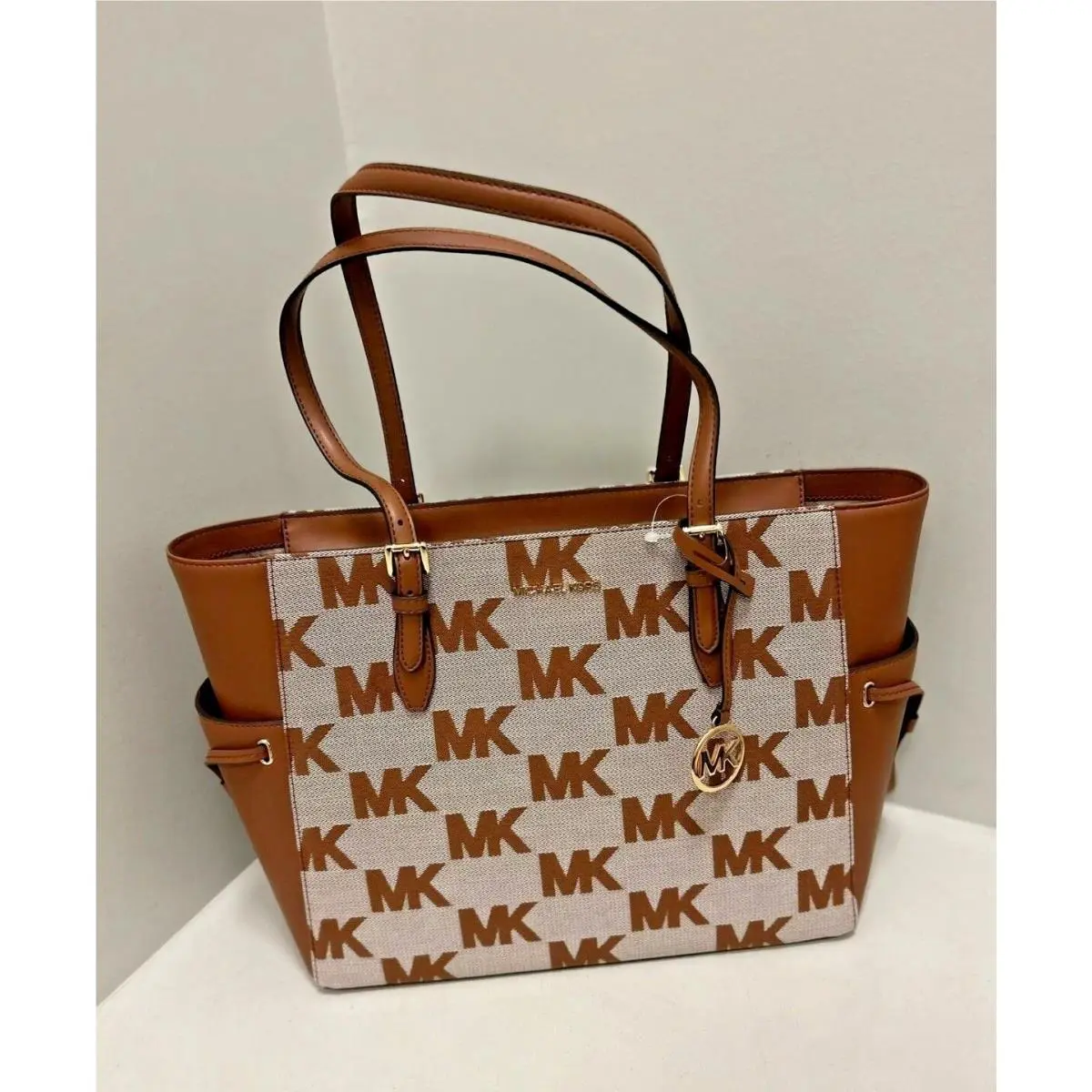 Gilly Large Drawstring Travel Tote Shoulder Handbag Purse MK Bag LUGGAGE by Michael Kors