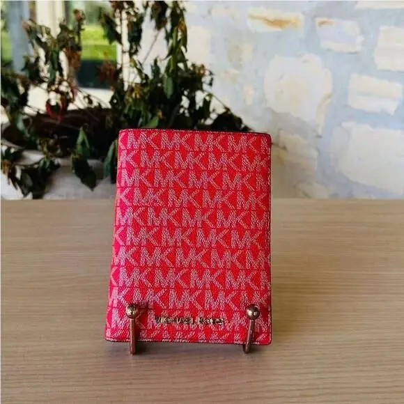 Michael Kors  bag  - Michael Kors Jet Set Travel - 35H3GTFU2V - Handle/Strap: Red, Hardware: Gold, Exterior: bright red on tag same as chilli red