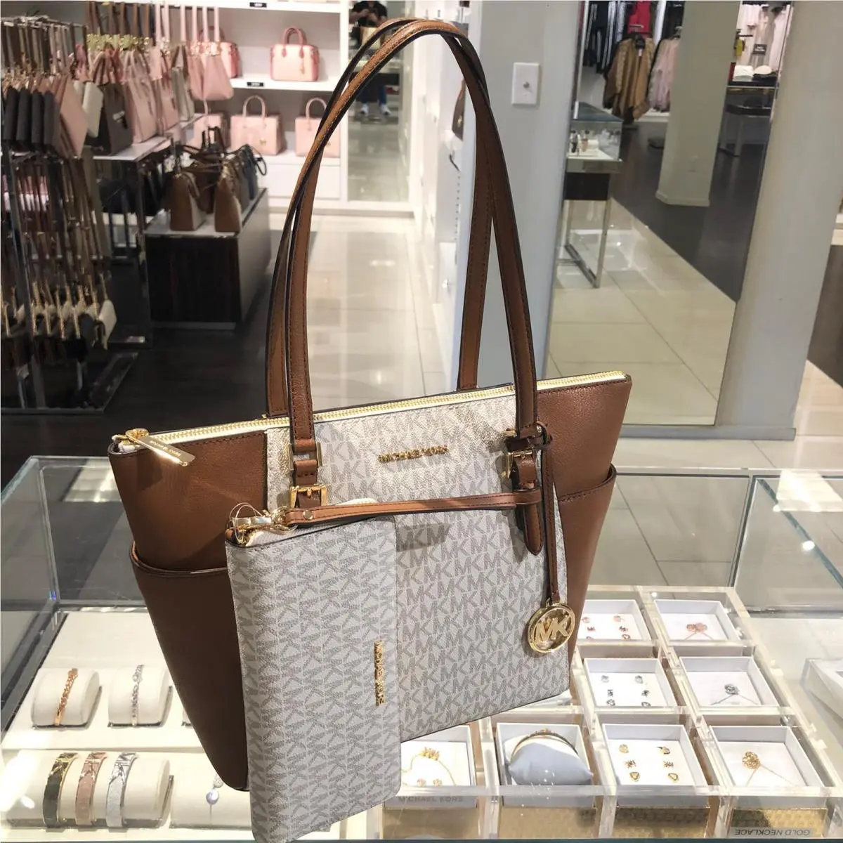 Women Leather Shoulder Tote Handbag Bag + Long Zip Around Wallet VANILLA by Michael Kors