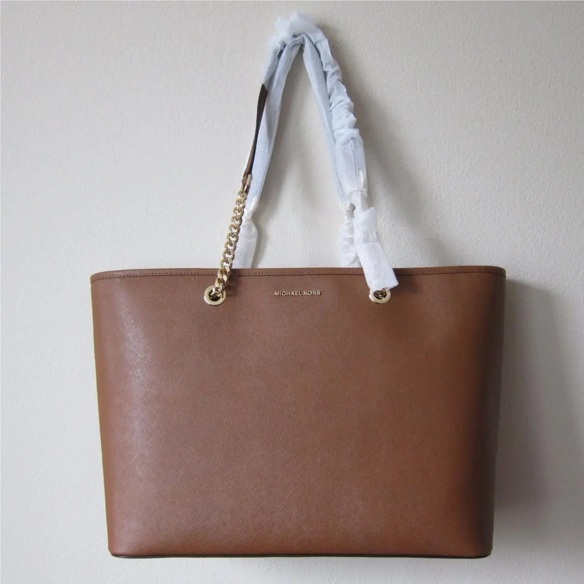 Kors Jet Set Travel Chain Medium Top Zip Multifunction Tote