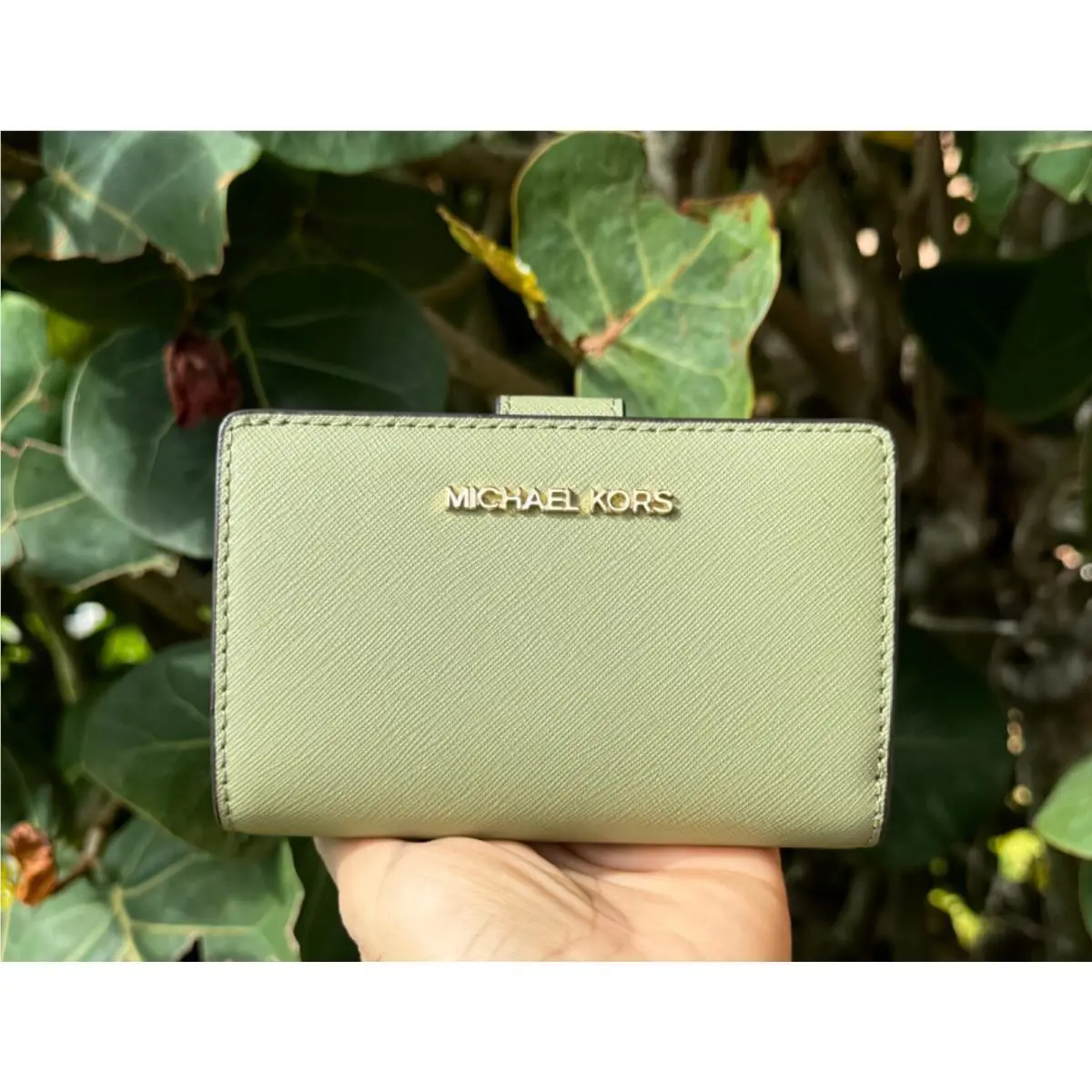 Jet Set Travel Medium Bifold Zipper Coin Wallet Light Sage by Michael Kors