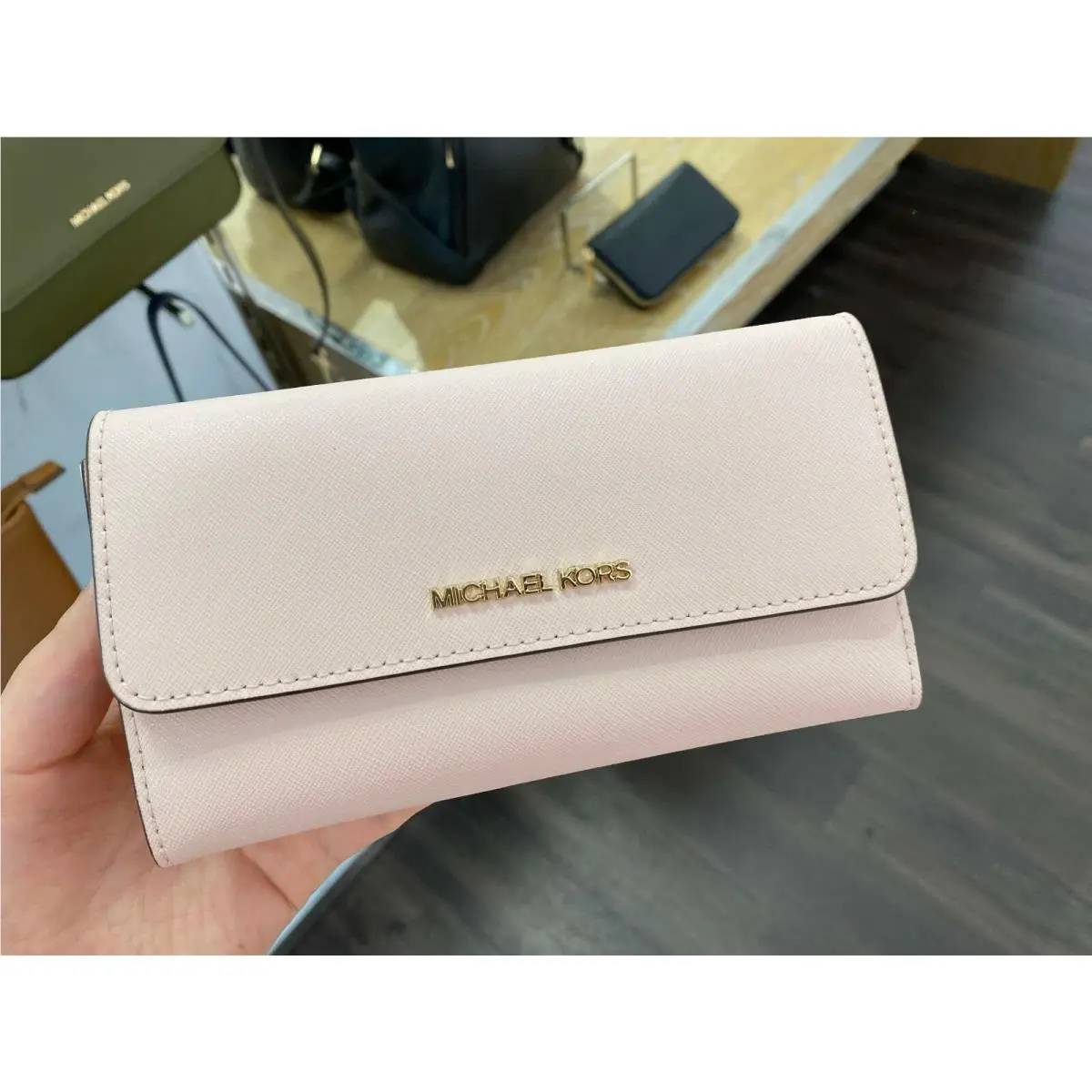 Jet Set Travel Large Trifold Wallet MK Variety Powder Blush/Gold by Michael Kors