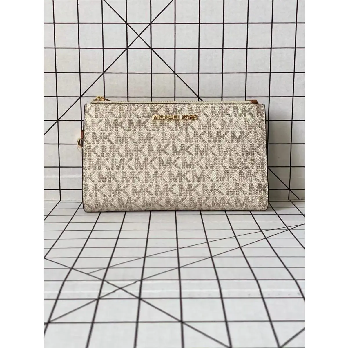 Women Jet Set Travel Large Double Zip Phone MK Wristlet Wallet vanilla signature by Michael Kors