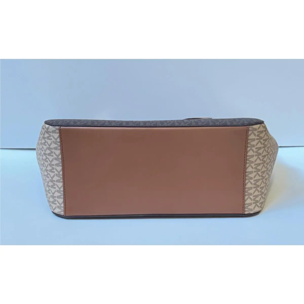 Michael Kors  bag  - Michael Kors Jet Set Travel - 35F1GTVT3B - MK VANILLA, Handle/Strap: Multicolor, Hardware: Gold, Silver