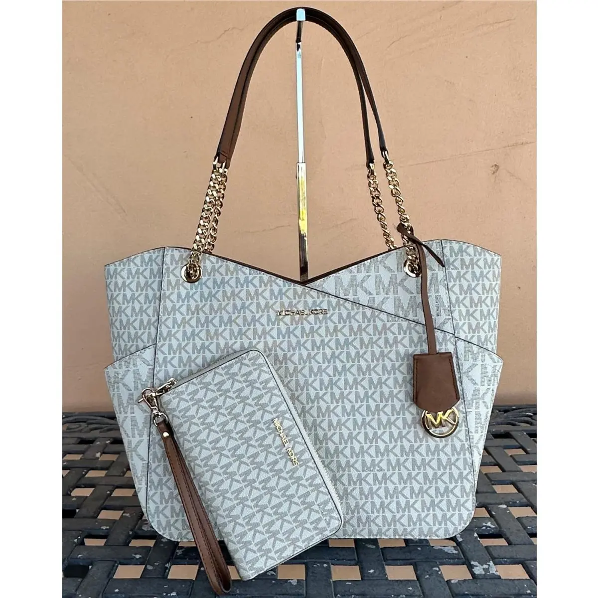 Jet Set Travel Large Chain Shoulder Tote Bag + Phone Wallet Set MK VANILLA by Michael Kors