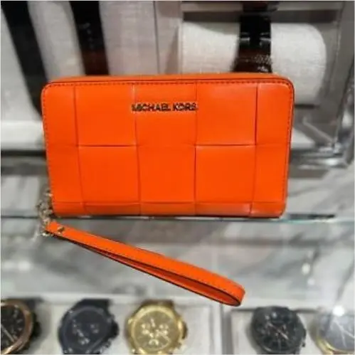 Michael Kors Jet Set Travel Large Flat Phone Case Wristlet Zip Around Wallet MK