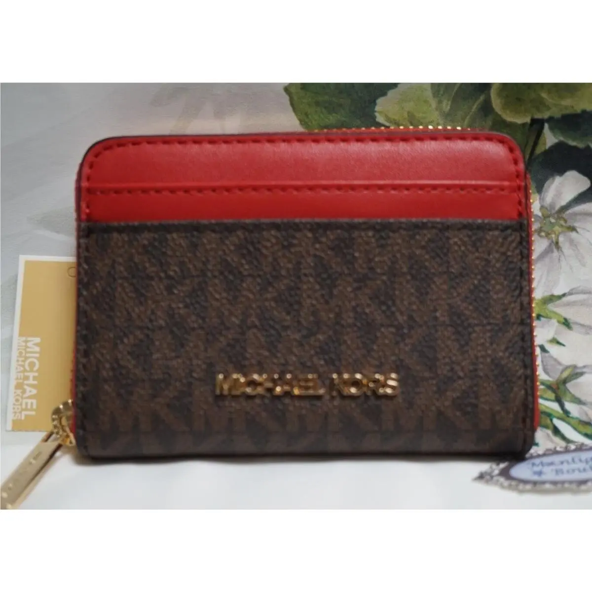Michael Kors Jet Set Travel Medium Zip Around Card Case Wallet MK Signature