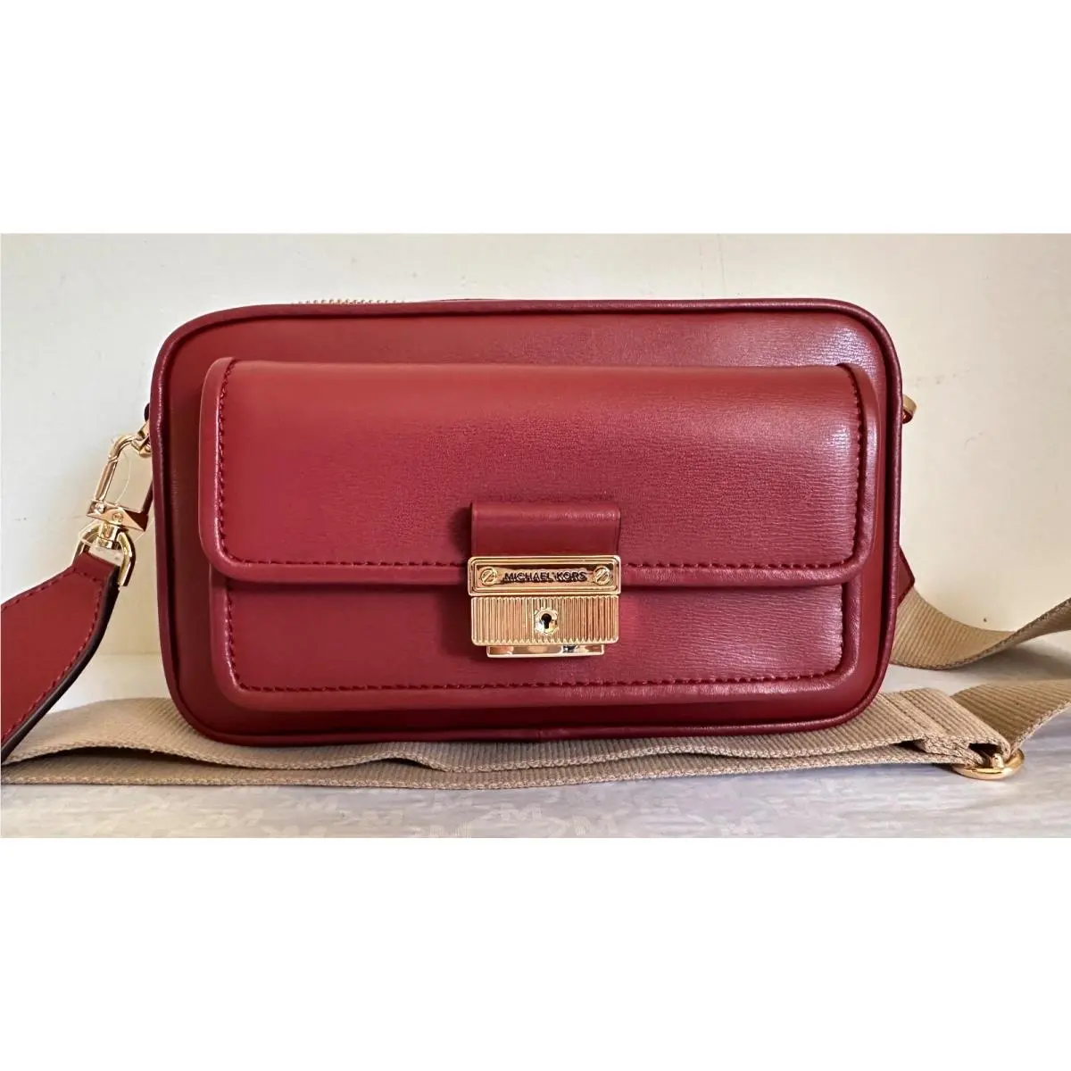 Bradshaw Medium Leather Messenger Camera Crossbody Bag Brandy Dark RED/GOLD by Michael Kors