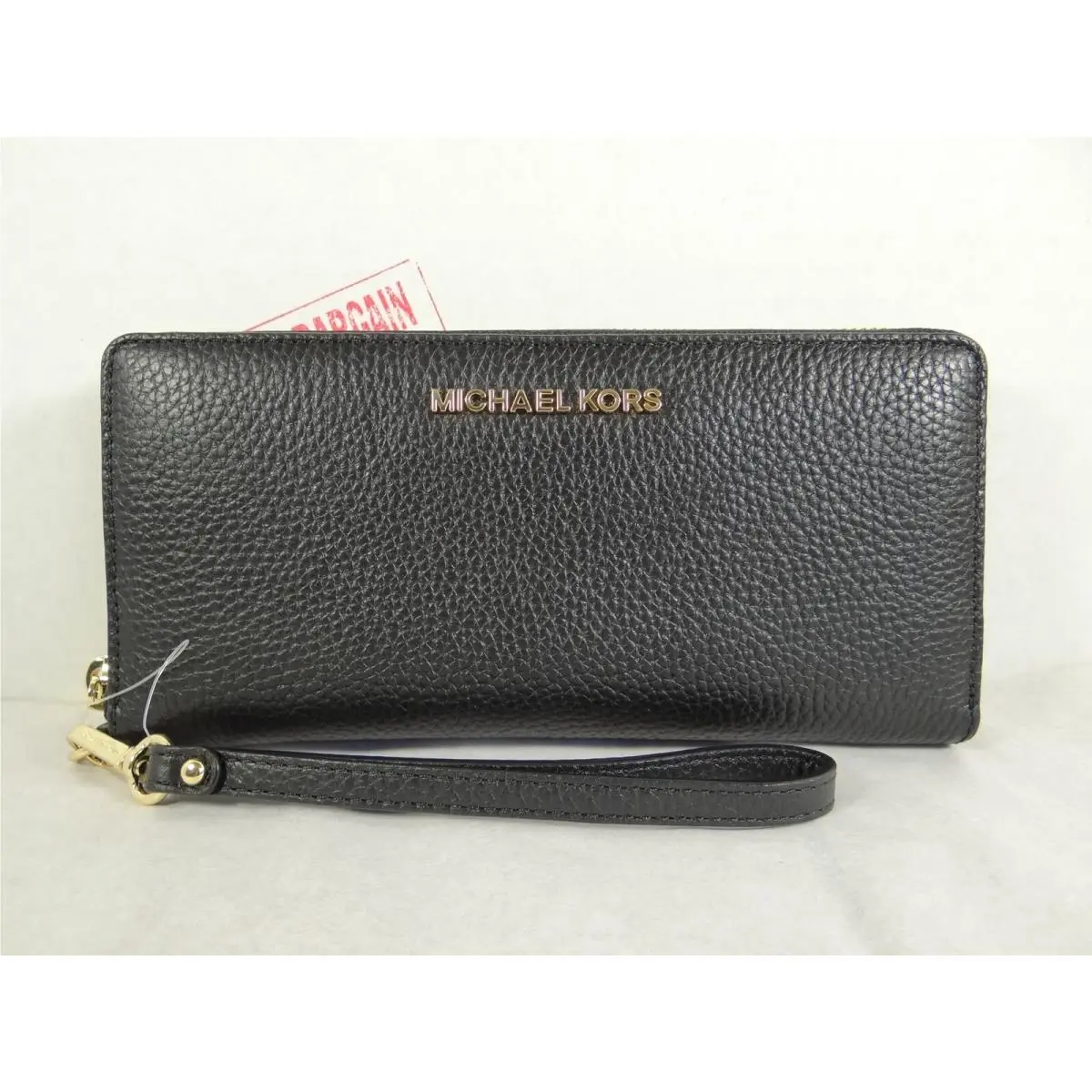 Jet Set Travel Pebbled Leather Continental Long Wallet Wristlet Black/gold by Michael Kors