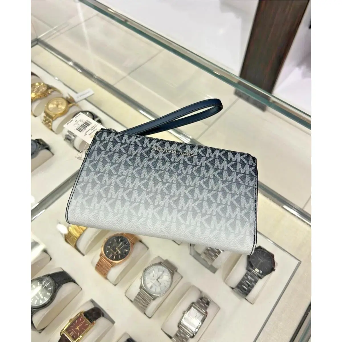 MK Jet Set Travel Double Zip Phone Case Card Holder Wristlet Wallet NAVY (35F5STVW3B) by Michael Kors