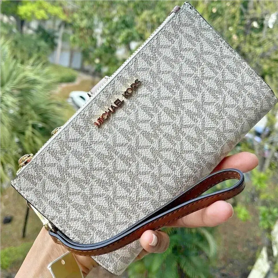 MK Jet Set Travel Double Zip Phone Case Card Holder Wristlet Wallet VANILLA (35F8GTVW0B) by Michael Kors