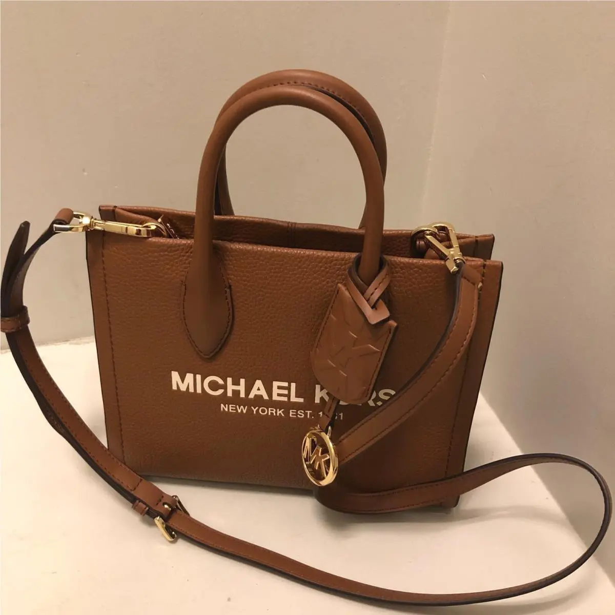 Women Small Crossbody Messenger Handbag Purse Shopper Bag Color Var LUGGAGE MULTI by Michael Kors