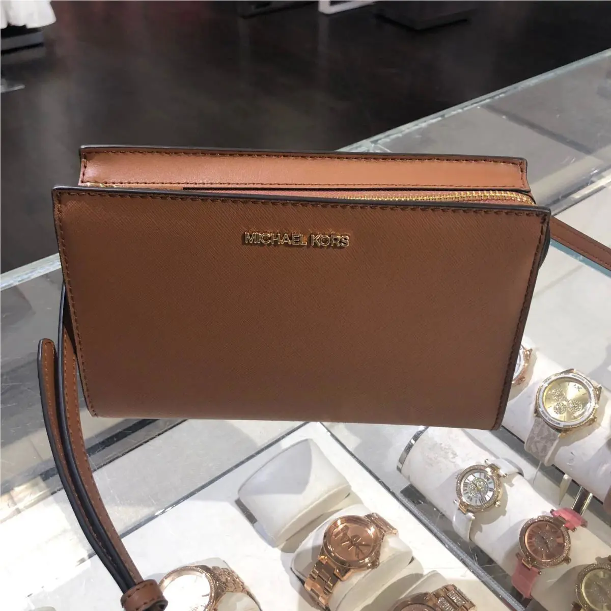 Michael Kors Sheila Small Mini Shoulder Crossbody Bag Purse Messgeger Handbag MK
