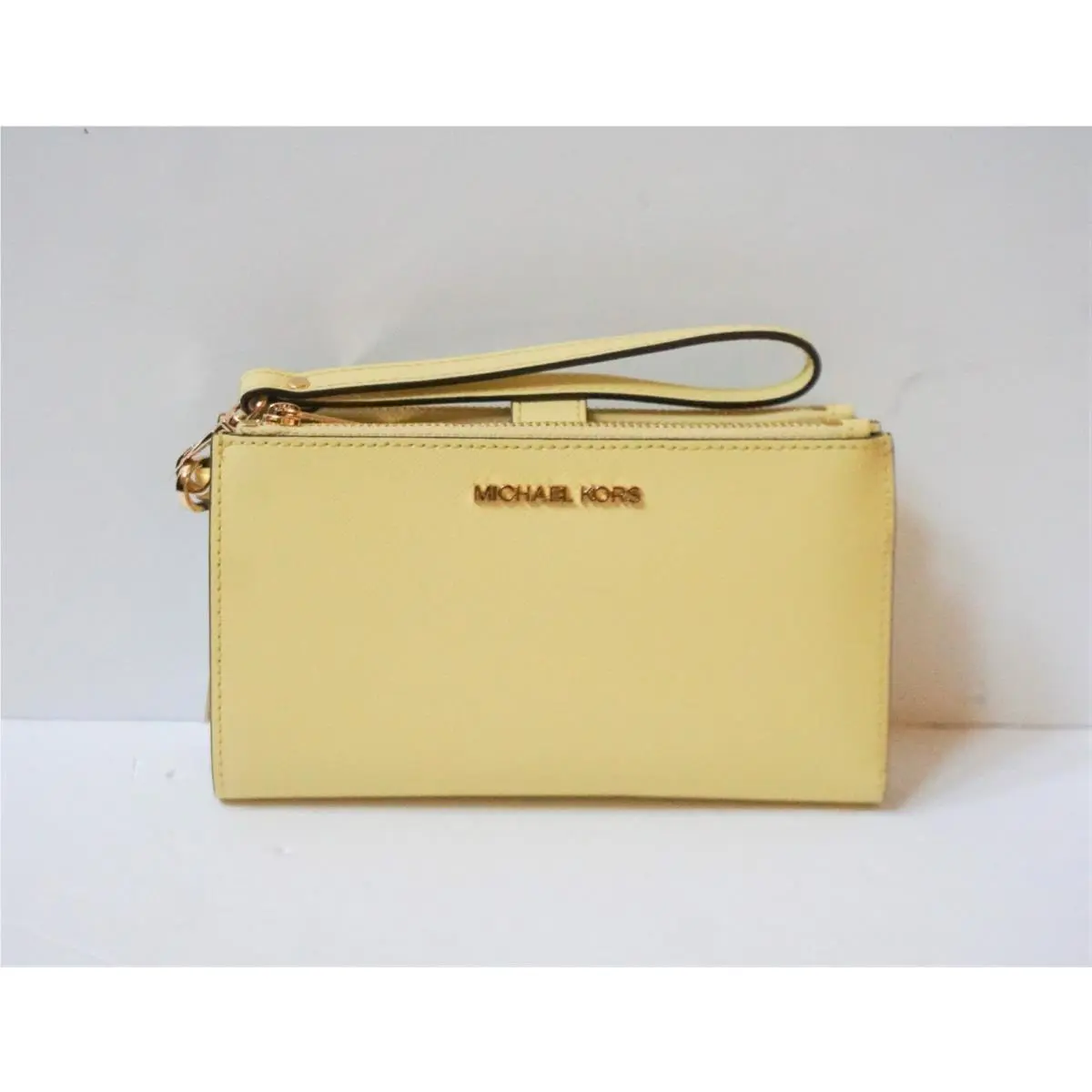 Jet Set Travel Large Double Zip Phone Wristlet Wallet Yellow(Buttercup) by Michael Kors