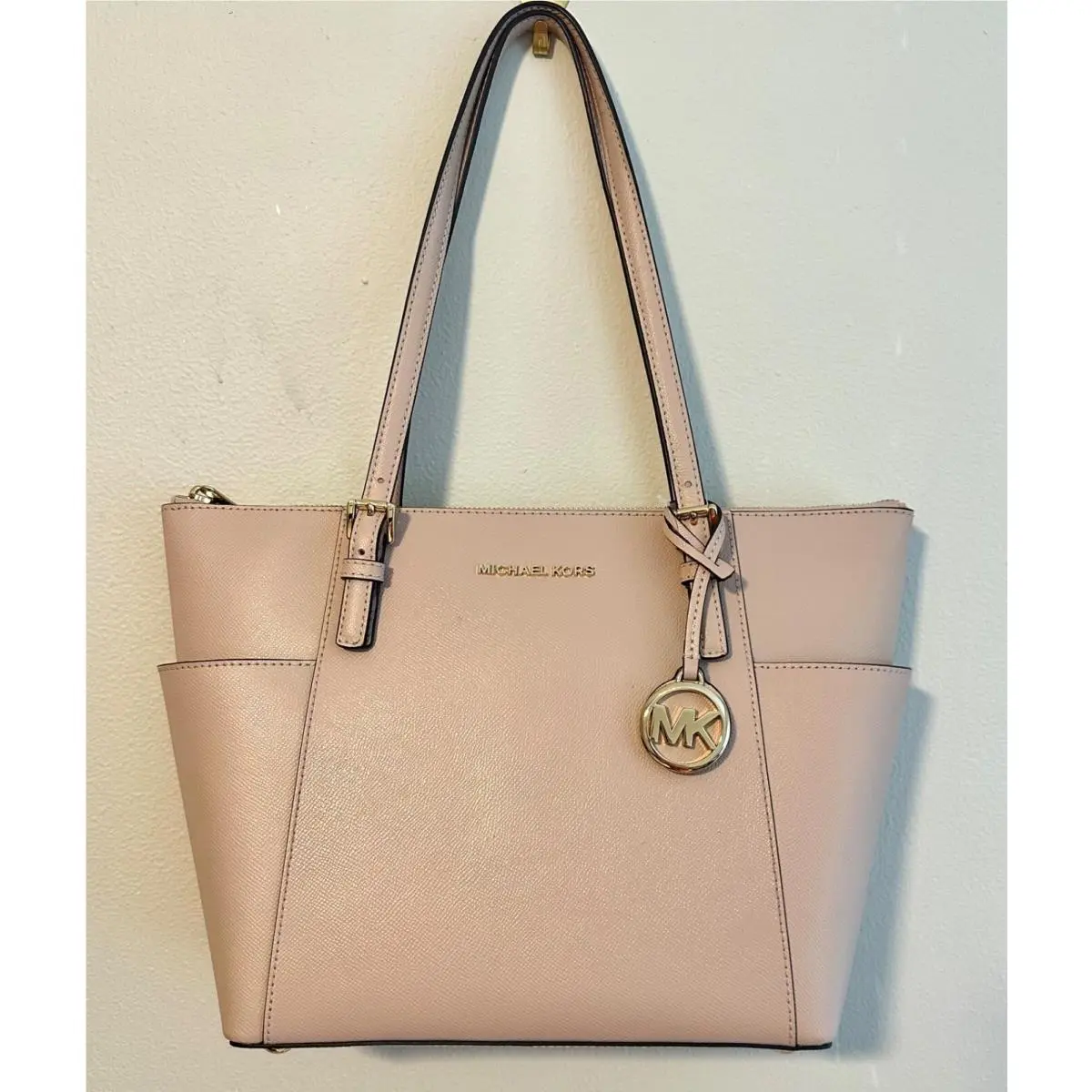 Jet Set East West Medium Top Zip Crossgrain Leather Tote Soft pink/gold by Michael Kors