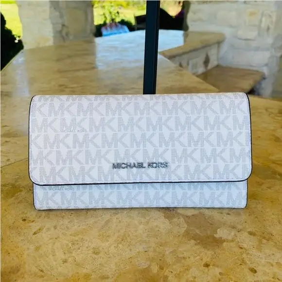 MK MD Signature Handbag/ Trifold Wallet Option trifold wallet by Michael Kors