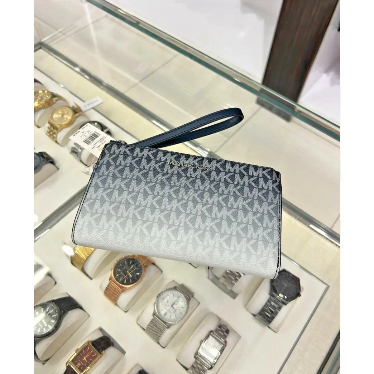 Michael Kors Jet Set Travel Large MK Logo Double Zip Wristlet Phone Holder Women
