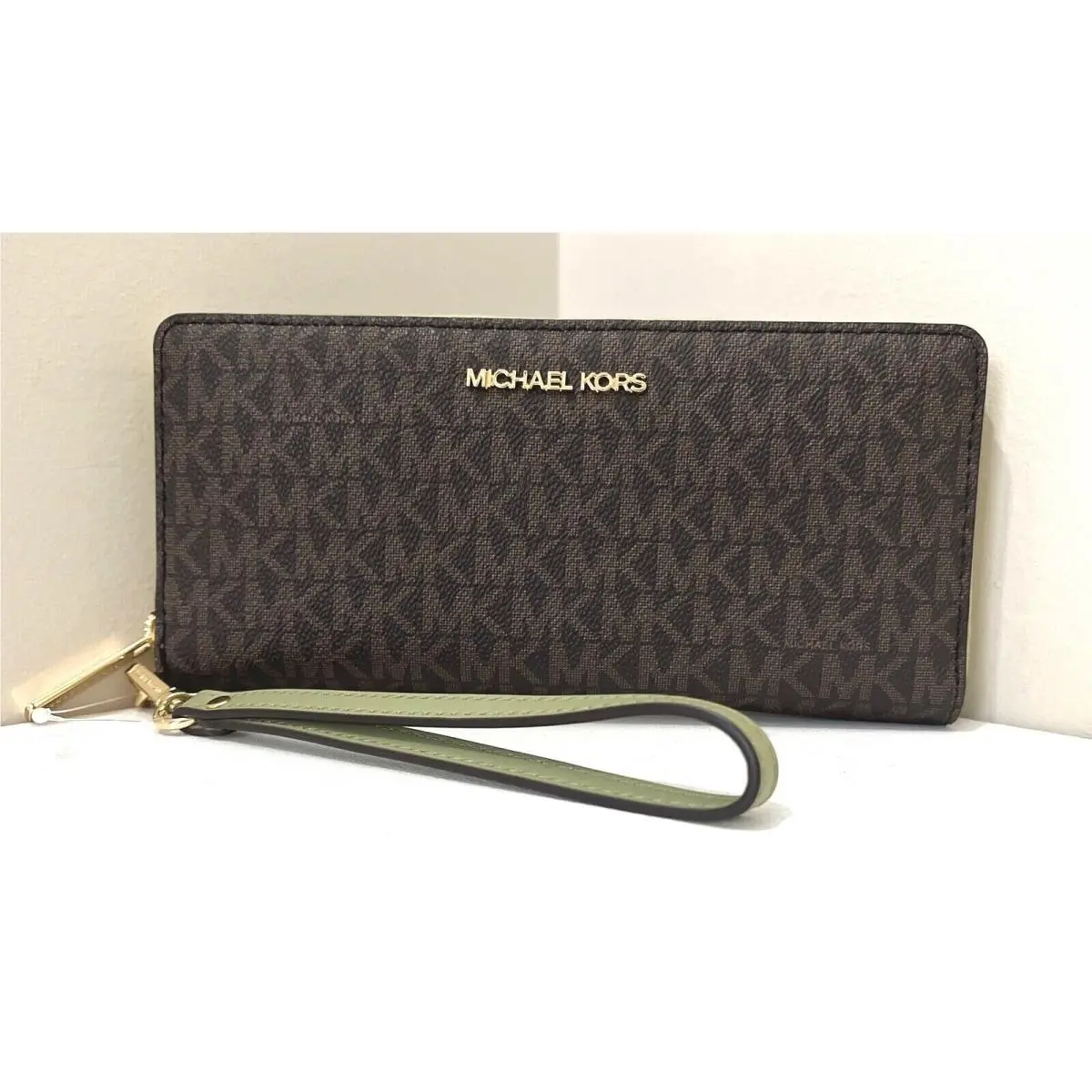 Michael Kors Jet Set Travel Large Continental Wallet MK Dark Sangria Multi