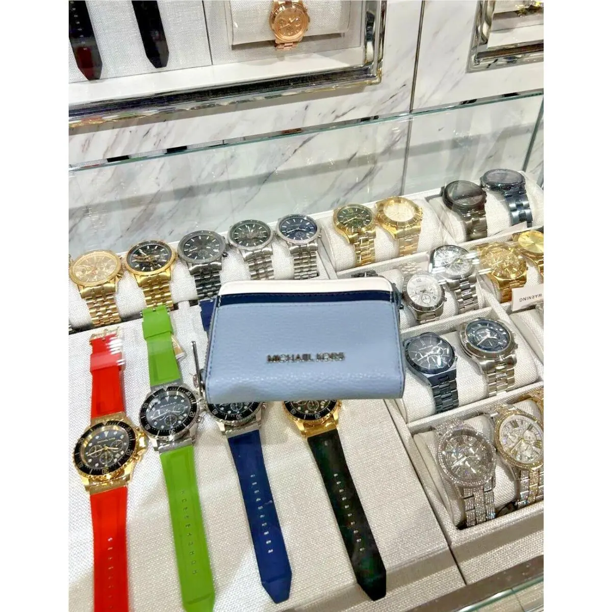Michael Kors Jet Set Travel Women Medium Zip Around Card Case Pale Blue Wallet