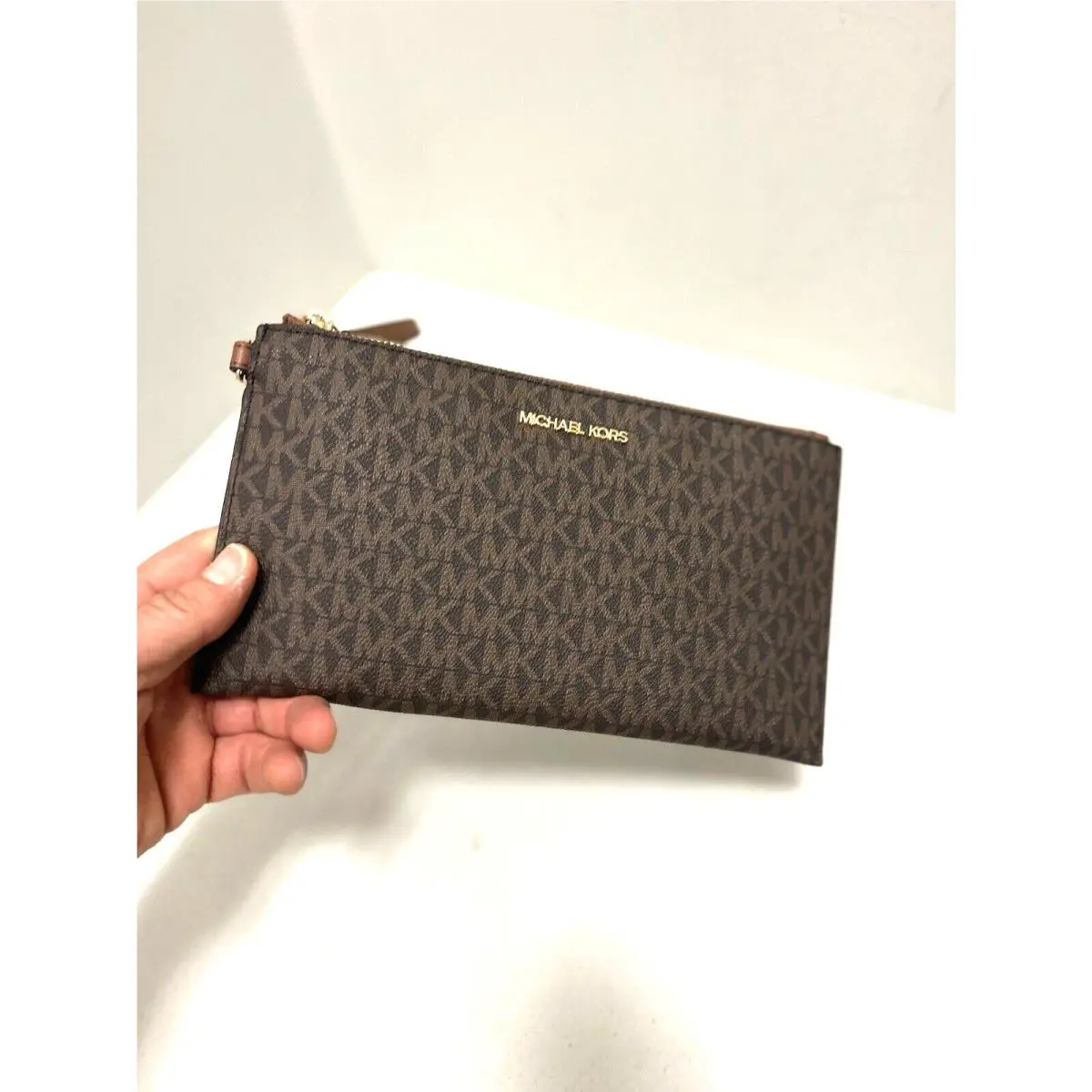 Michael Kors Lady Fashion Large MK Signature Clutch Wristlet Wallet Brown Bag