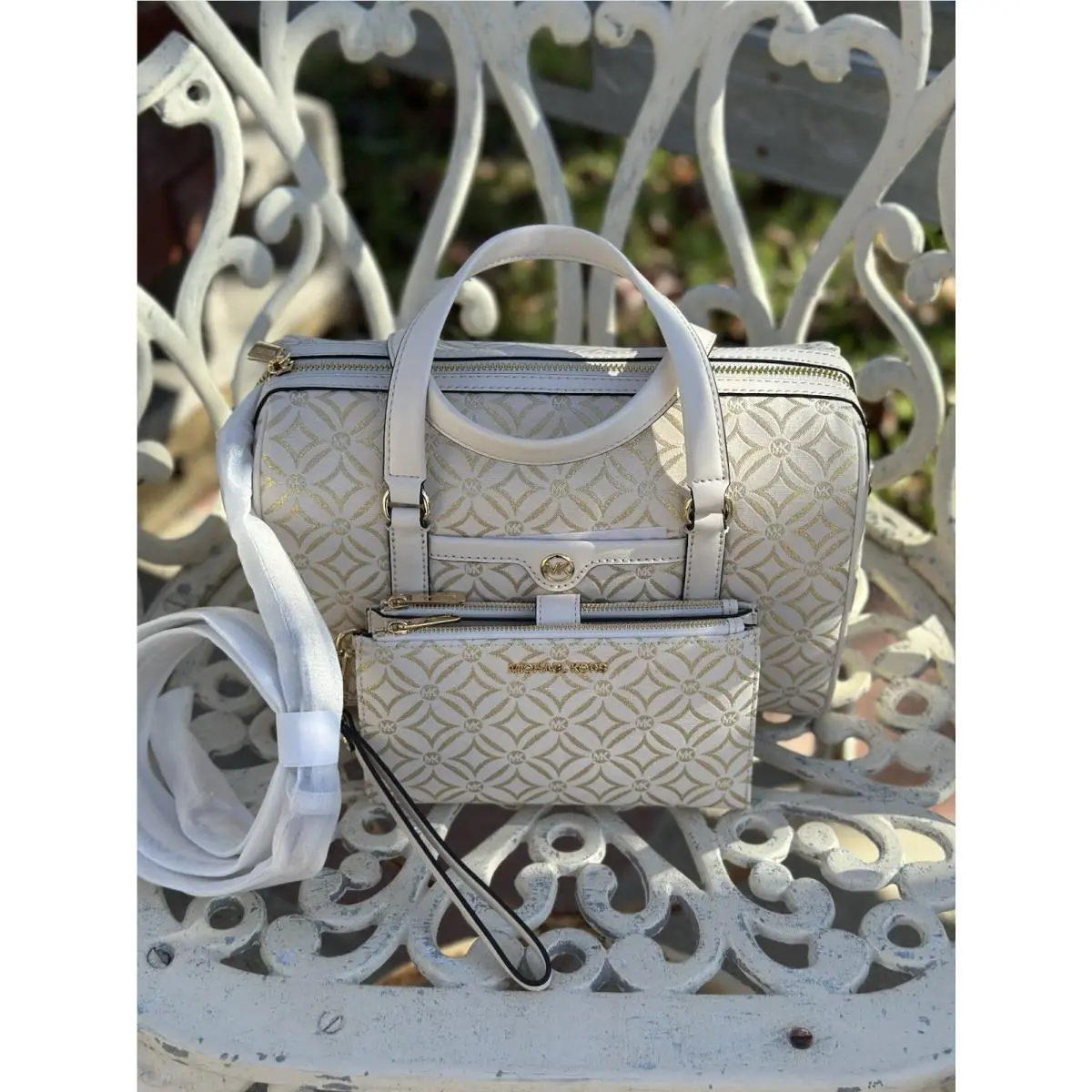 Michael Kors Travel Medium Logo Duffle Satchel Bag+ Double Zip Wallet Pale Gold