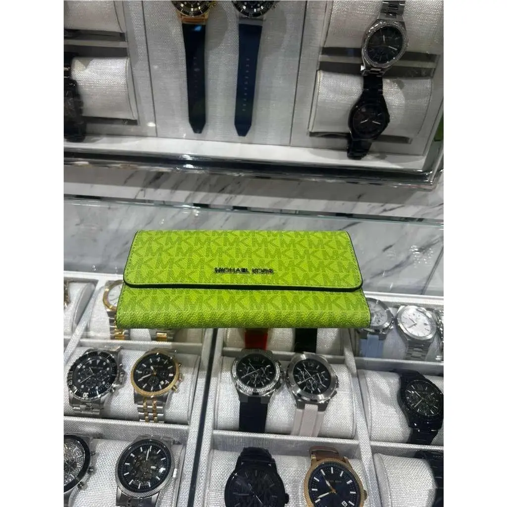 Jet Set Women Large MK Logo Tri-fold Credit ID Card Wallet Lime by Michael Kors