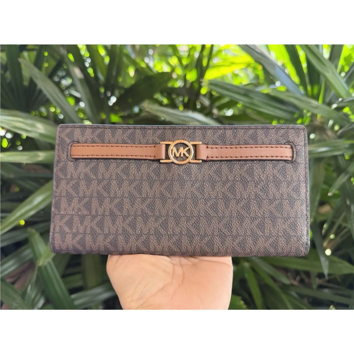 Michael Kors Jet Set Reed Large Flap Bifold Wallet MK Brown