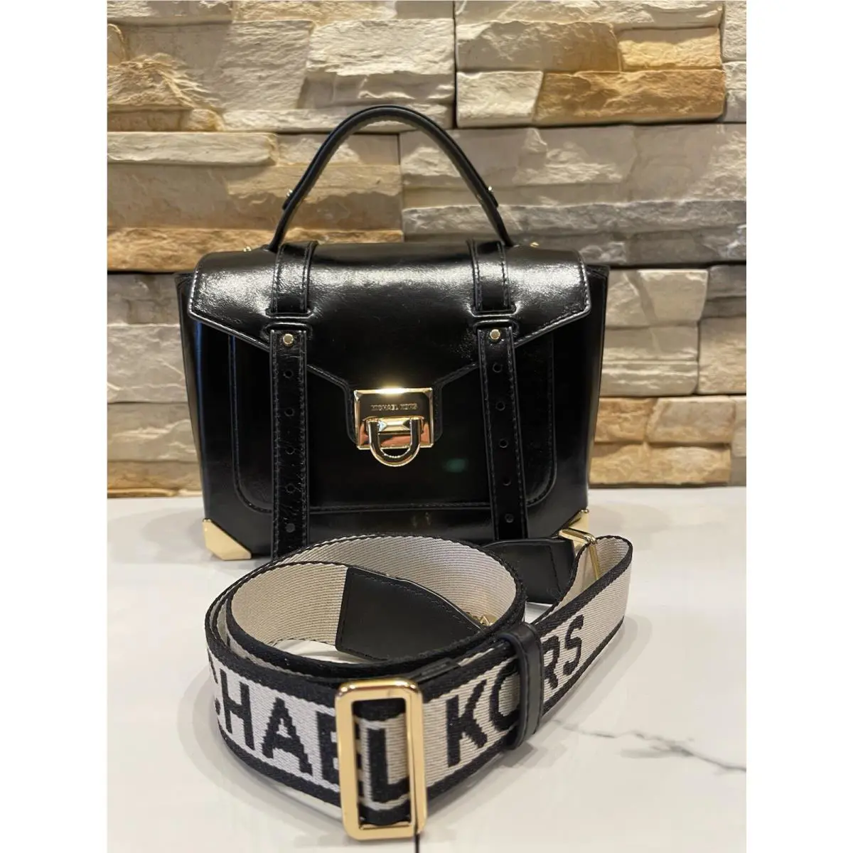 Michael Kors Manhattan MD Satchel Shoulder Crossbody Vegan Bag Leather Black