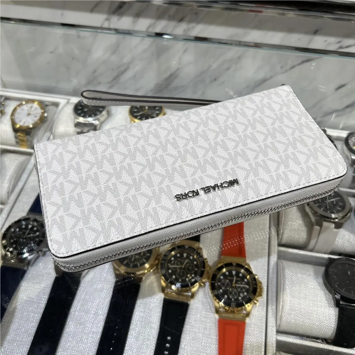 Michael Kors Women Large Wristlet Long Wallet Optic White Clutch Phone Holder MK