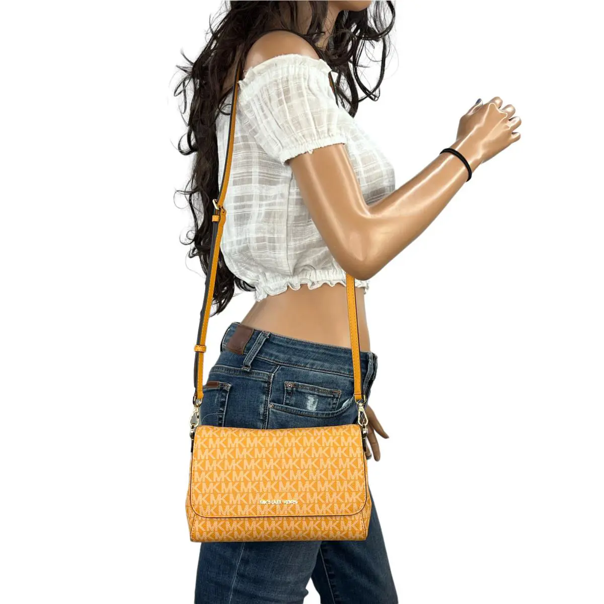 Michael Kors Jet Set Item MD Convertible Pouchette Crossbody Bag MK Honeycomb