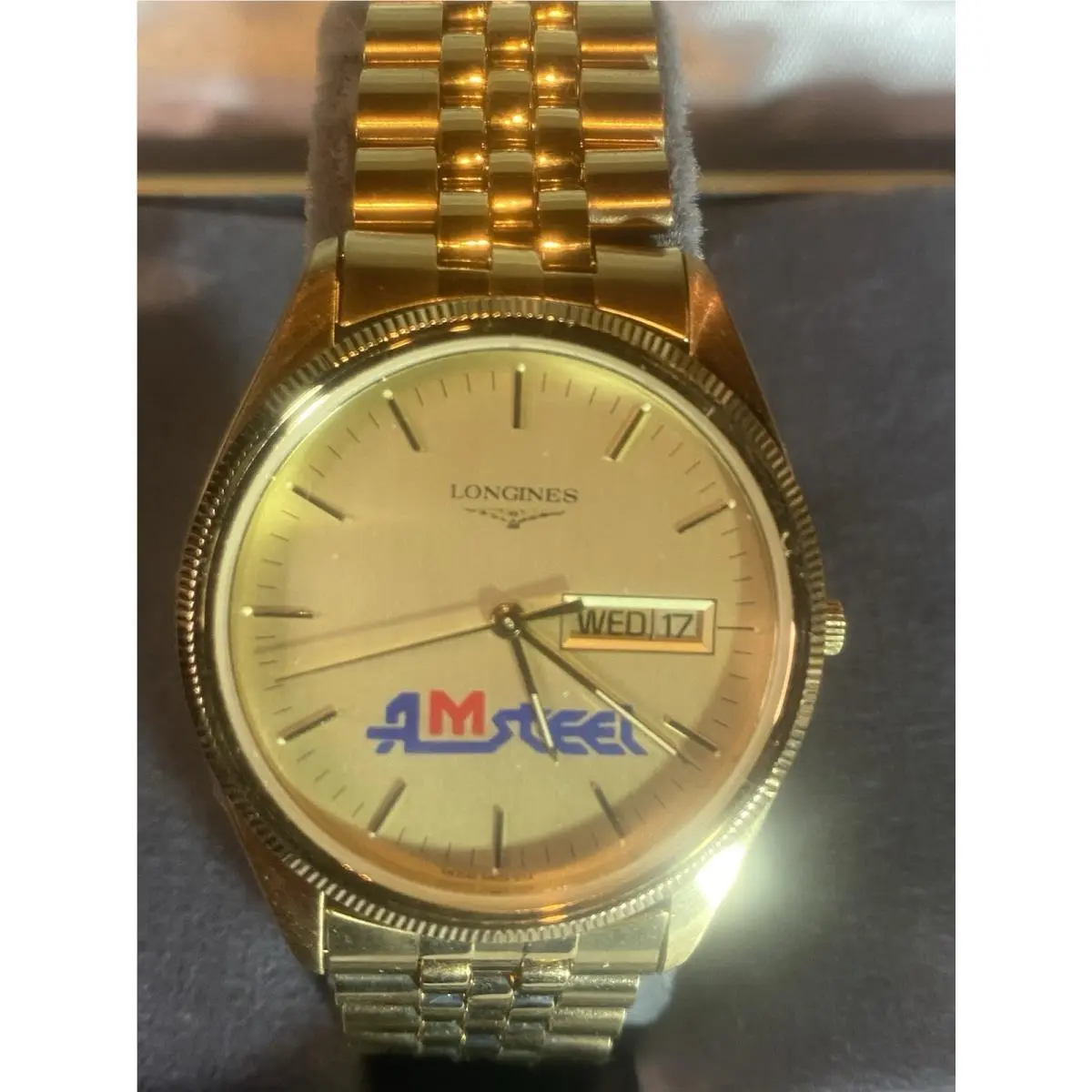 Vintage  Day/date Men`s Golden Watch Swiss Quartz 0114 Box Papers by Longines