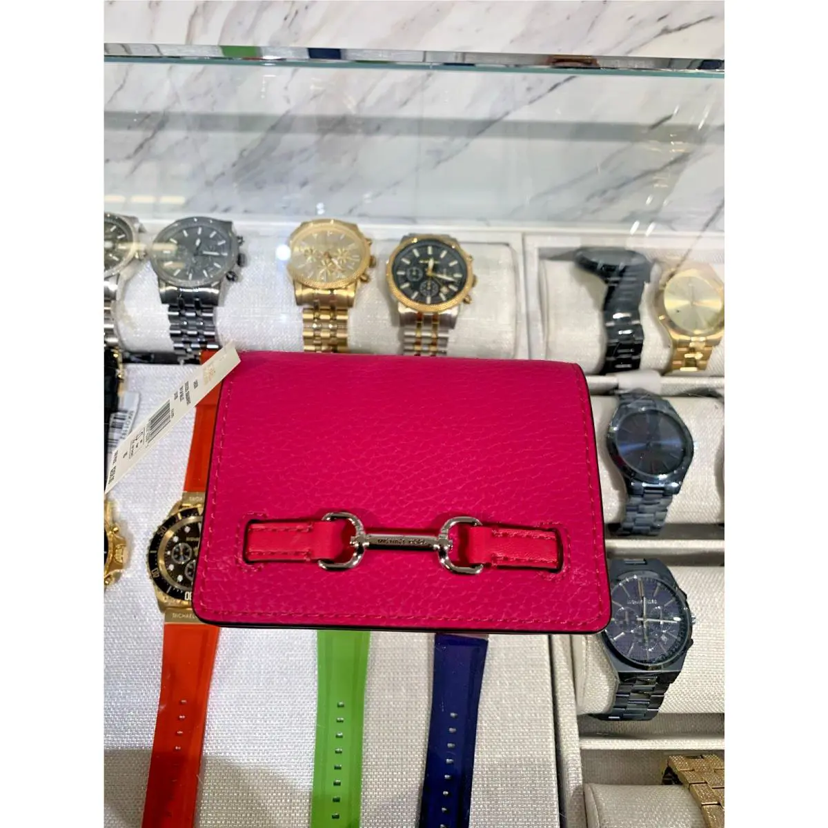 Michael Kors Carson Women Small Pebbled Leather Snap Card Wallet Dragonfruit