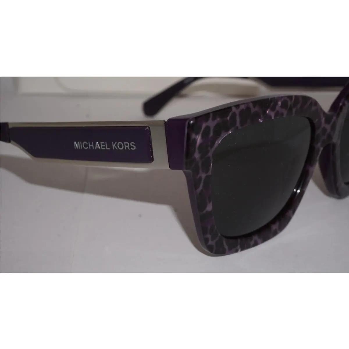 Michael Kors Sunglasse Berkshires Purple Stripe Grey MK2102 365587 54 18 140