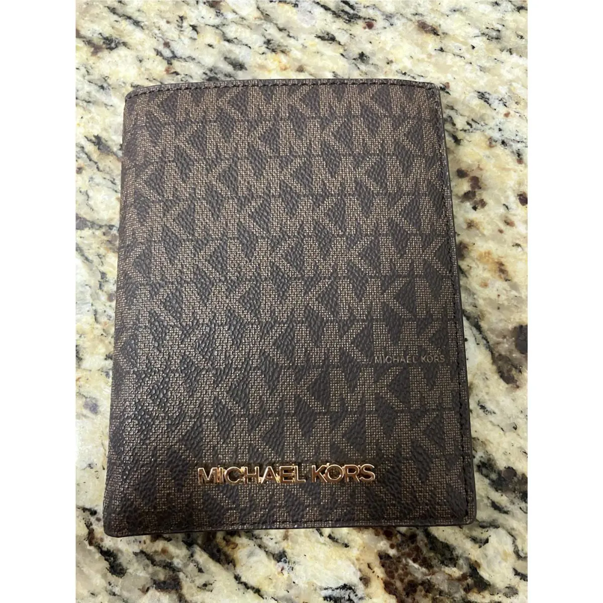 Michael Kors Jet Set Travel Passport Case Wallet MK Signature Multi Color