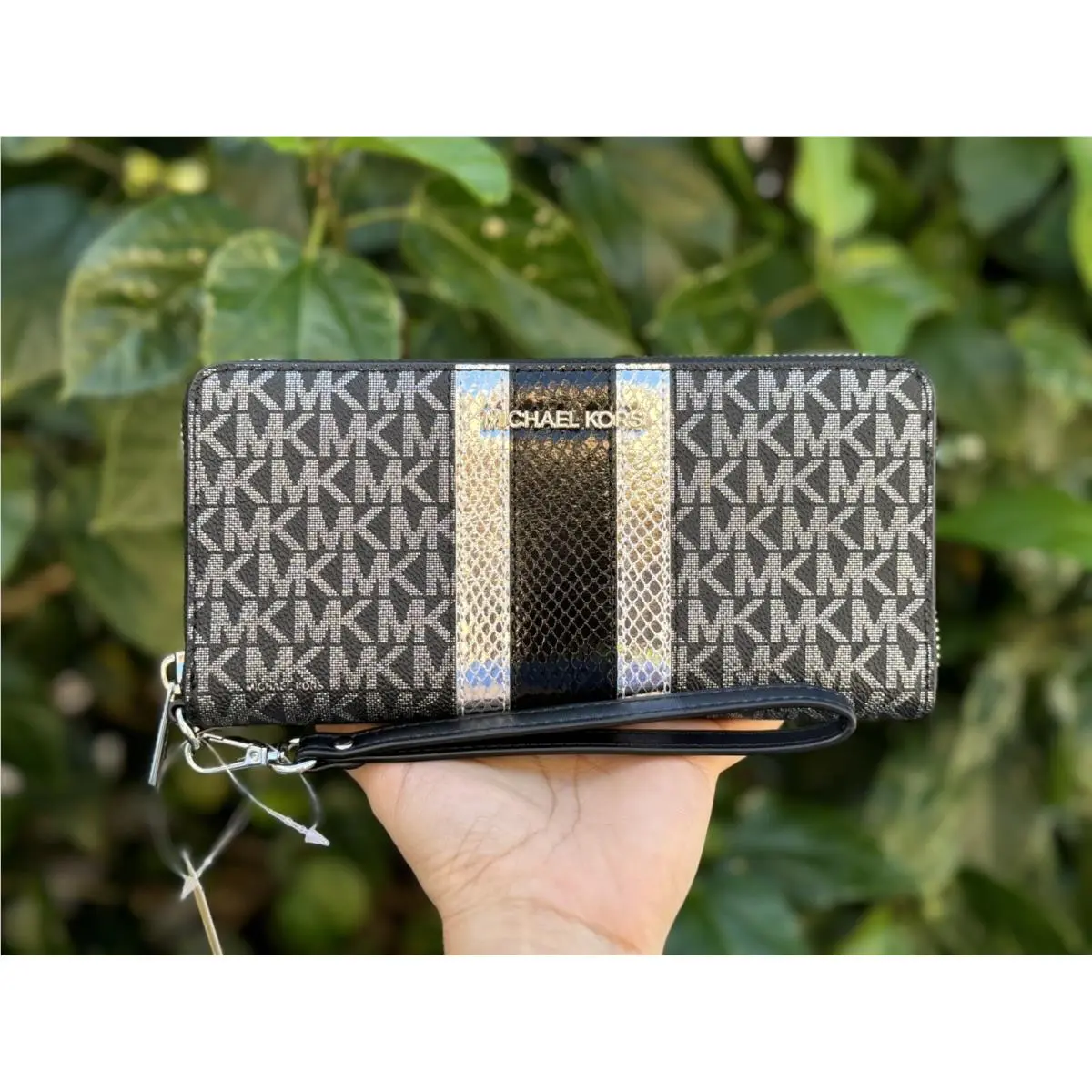 Michael Kors Jet Set Travel LG Continental Wallet MK Center Stripe Black Multi