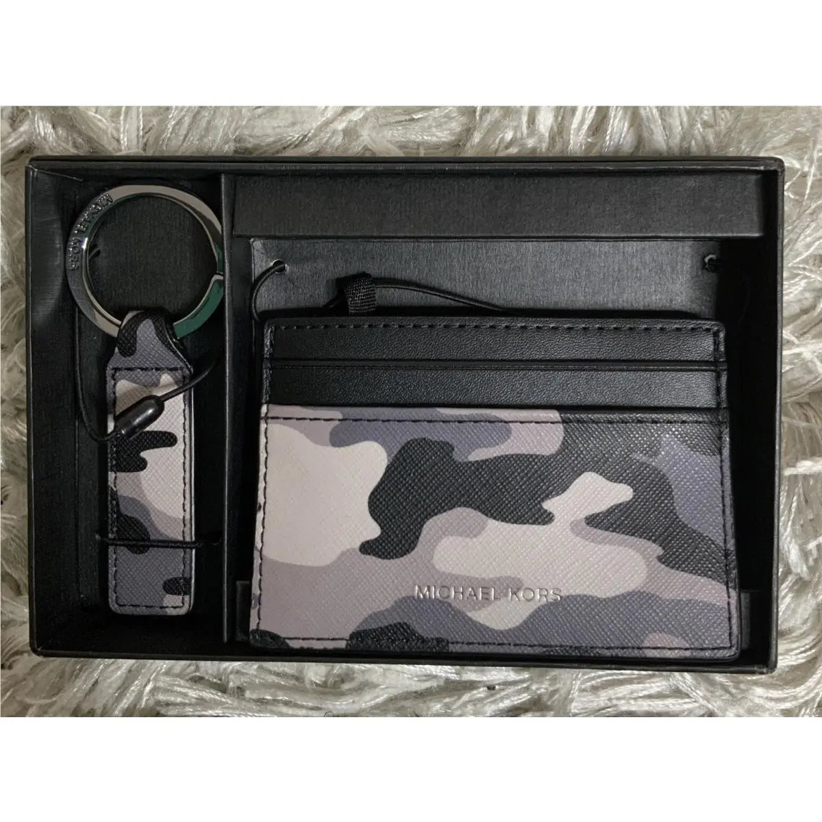 Michael Kors Black Multi Card Wallet + Key Chain Logo Camouflage Gift Box Set