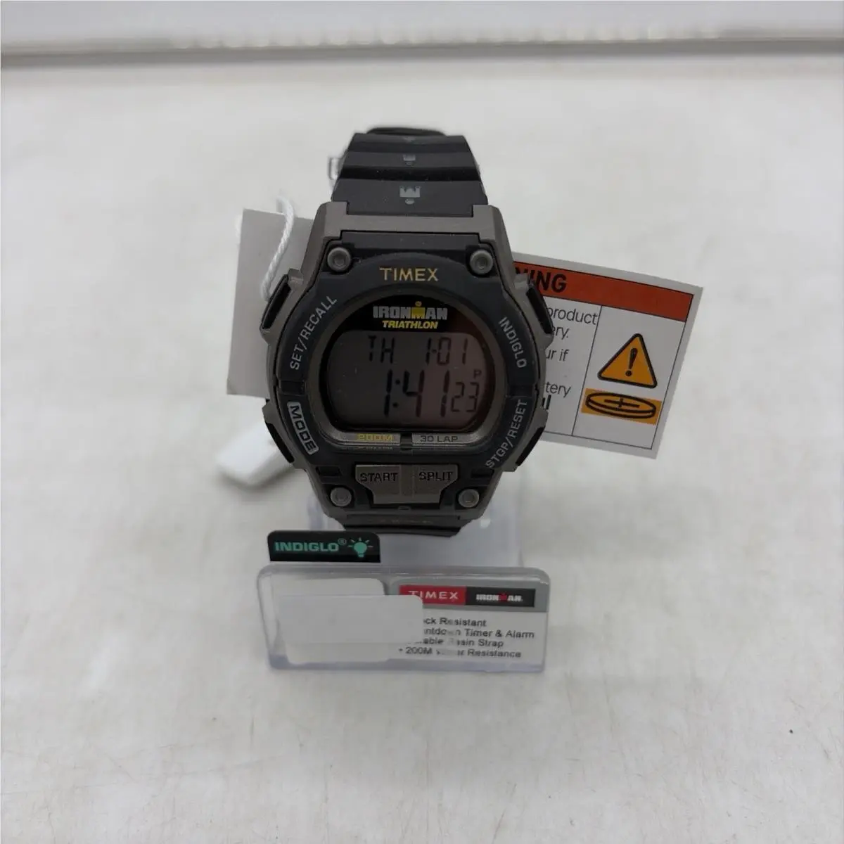 T5K195 Men`s Ironman 30-Lap Resin Watch Alarm Shock Indiglo Chrono by Timex