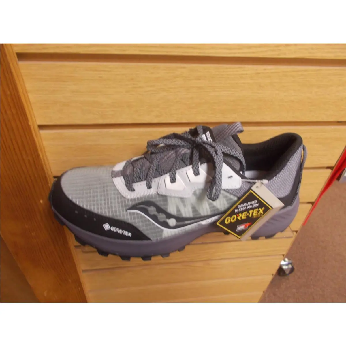Saucony shoes - SAUCONY AURA TR GTX - AURA GTX - S20866-120 - Gray 6