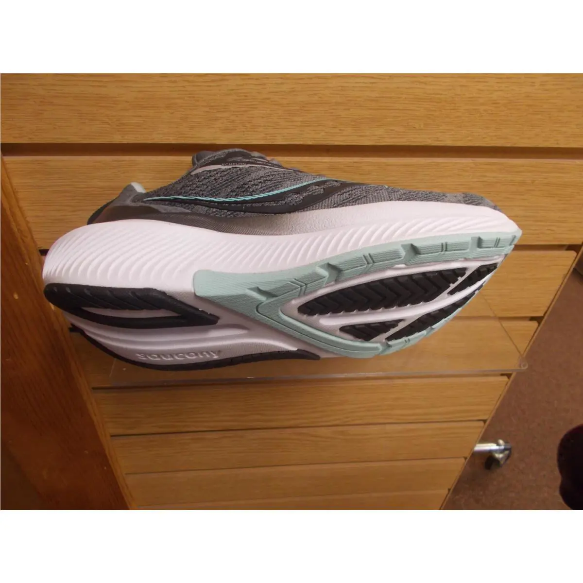 Saucony shoes - ECHELON 9 - ECHELON - S10765-20 - Gray 2