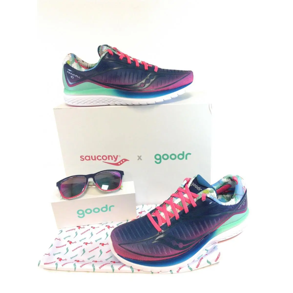 Womens Saucony X Goodr Kinvara 10 S10467-22 Flamingo Sunglasses Sneakers Shoes