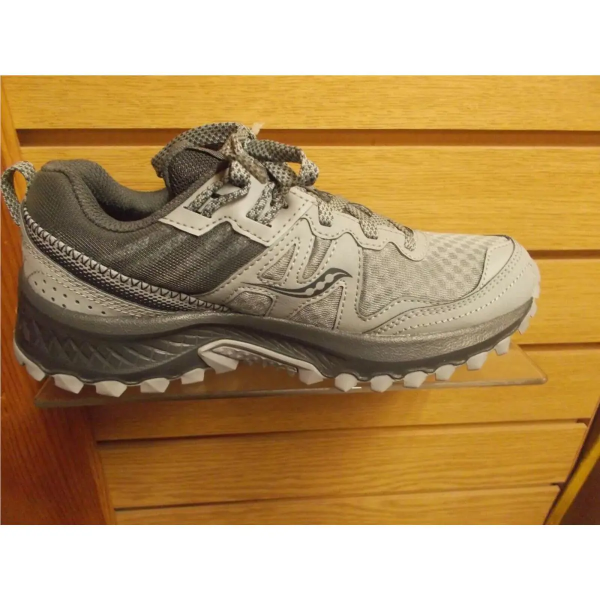Saucony shoes - EXCURSION 14 GTX (S10588-1) - EXCURSION GTX - 10588-1 - GREY / CORAL 1