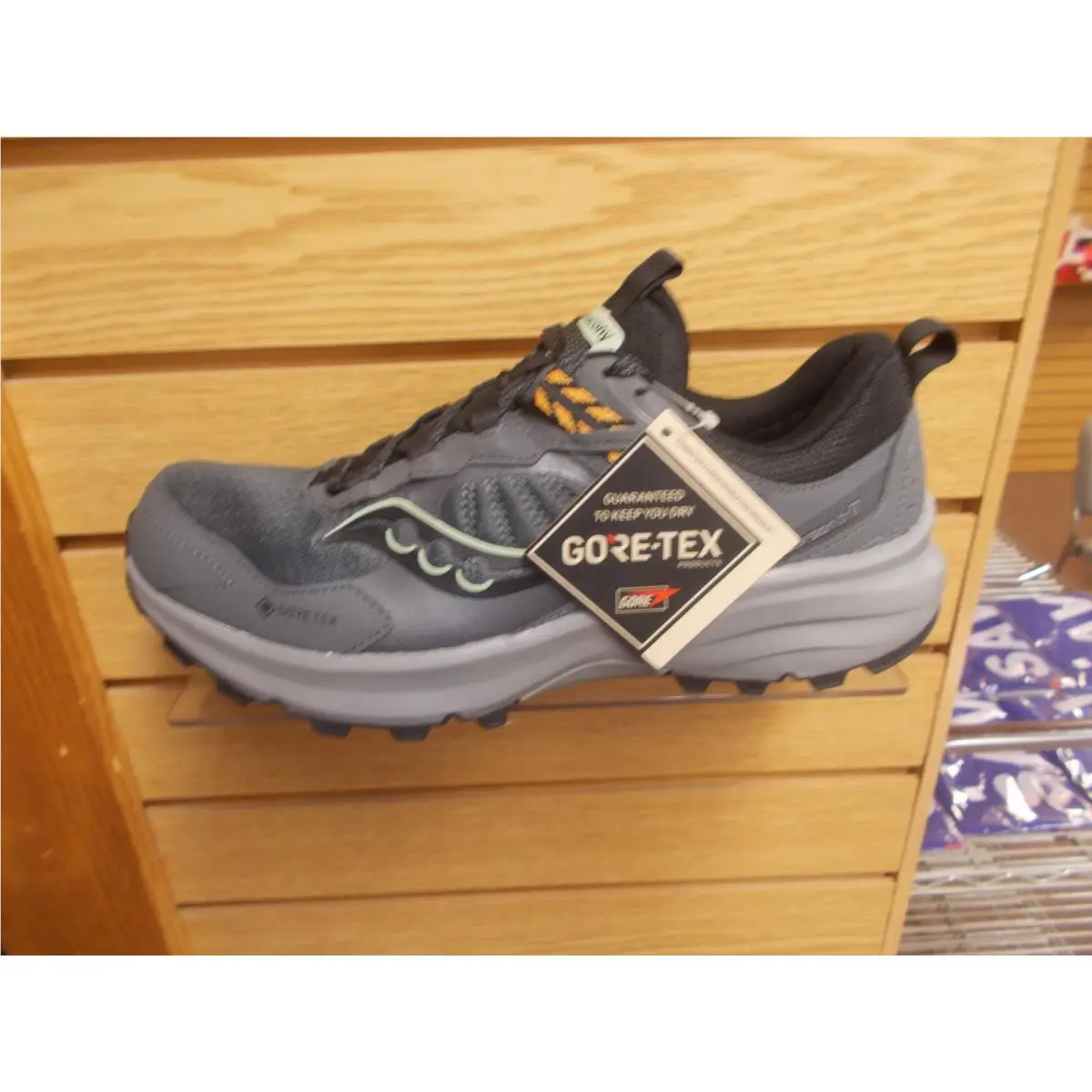 Saucony shoes - EXCURSION TR16 GTX - EXCURSION GTX - S20960-201 - Black 7