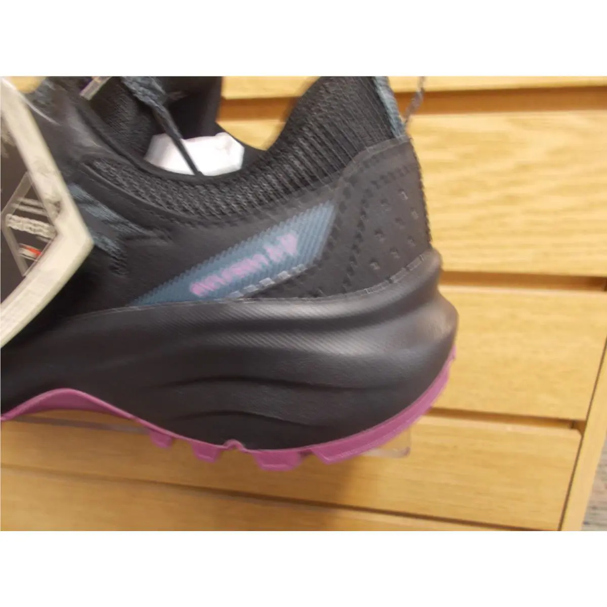 Saucony shoes - EXCURSION TR 17 GTX 10960-200 - S10960-200 - Black 1
