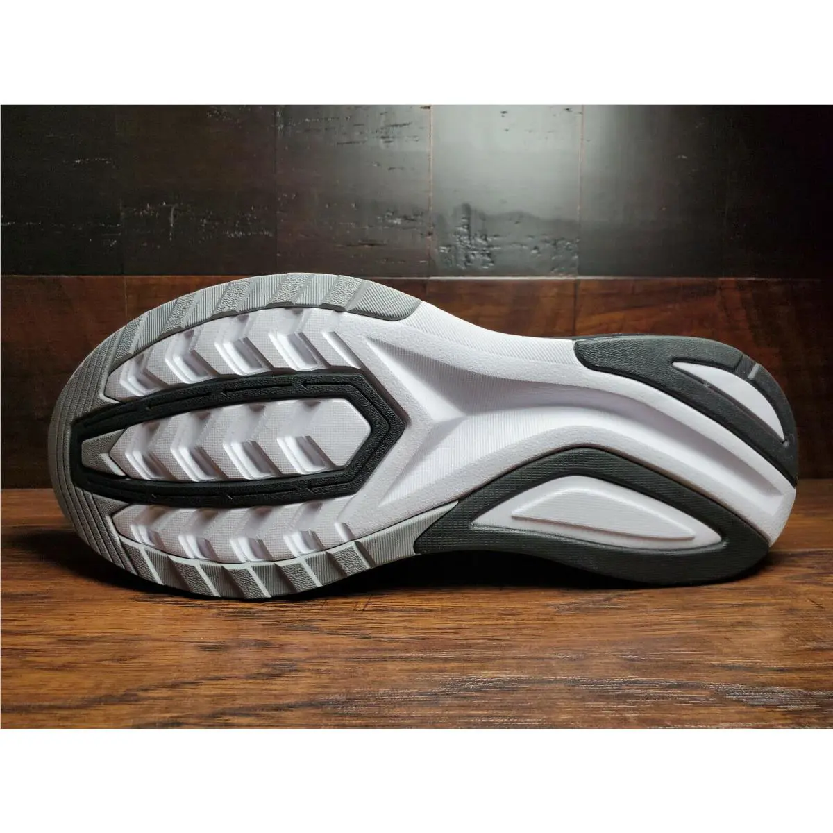 Saucony shoes - Endorphin Shift - Endorphin Shift - S20577-40 - Black / White 3