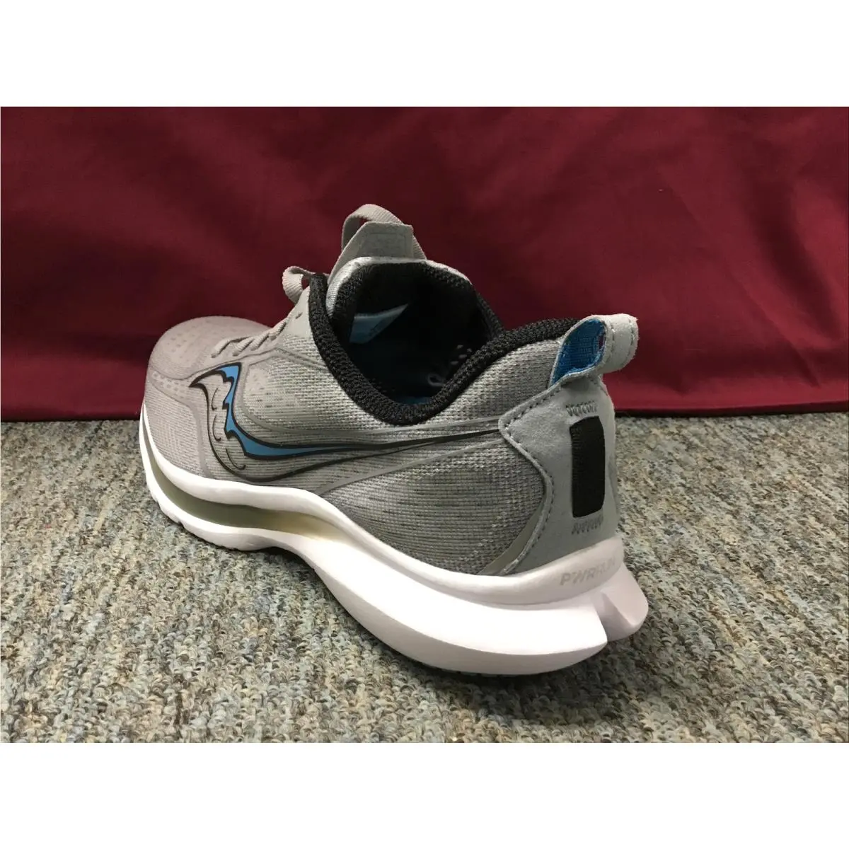 Saucony shoes - Saucony Kinvara - Kinvara - S2072315 - Gray 2