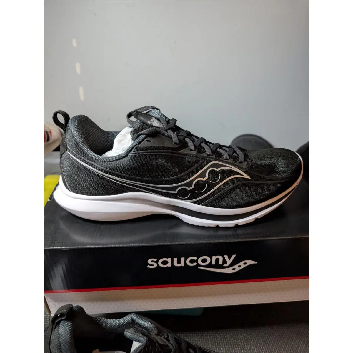 Saucony shoes - Saucony Kinvara 13 - Kinvara - S20723-05 - Black 4
